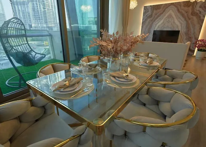 Magnificent Stunning 3 Bedroom With Burj Khalifa View