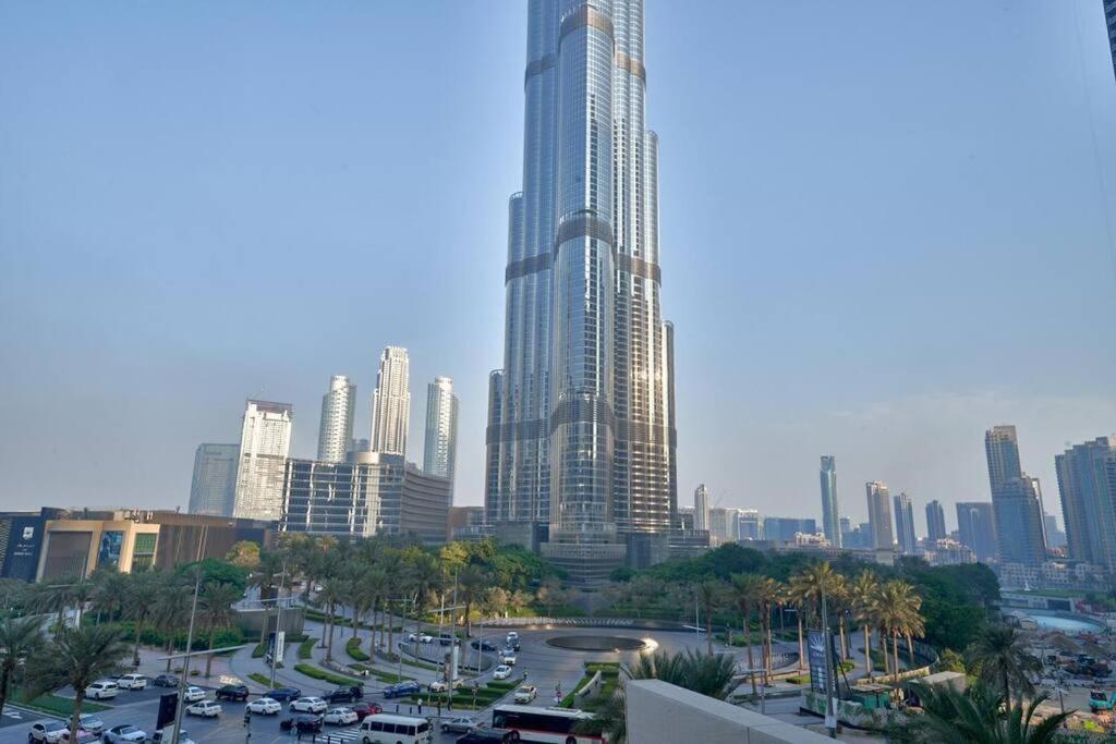 Apartment Magnificent Stunning 3 Bedroom With Burj Khalifa View Dubai