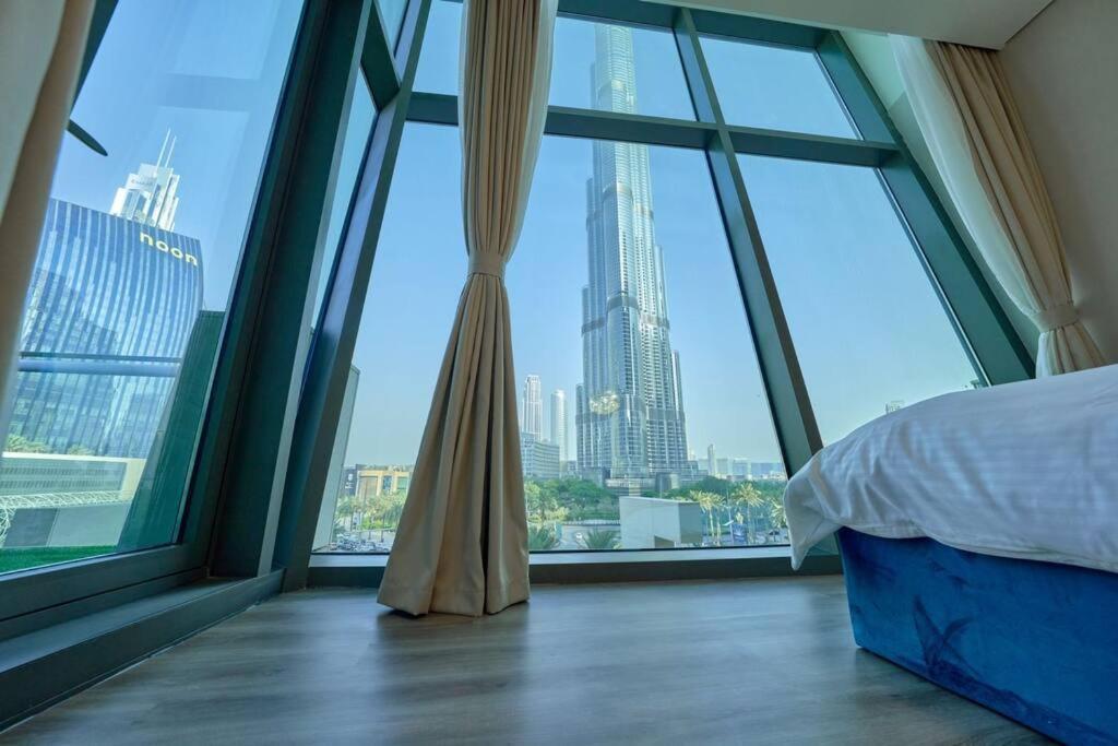Magnificent Stunning 3 Bedroom With Burj Khalifa View